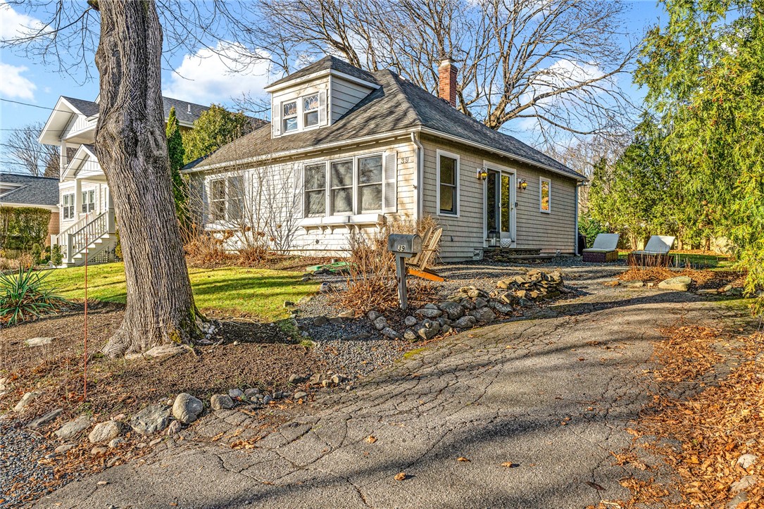 39 Chachapacassett Road Barrington, RI 02806 - Photo 1 of 30
