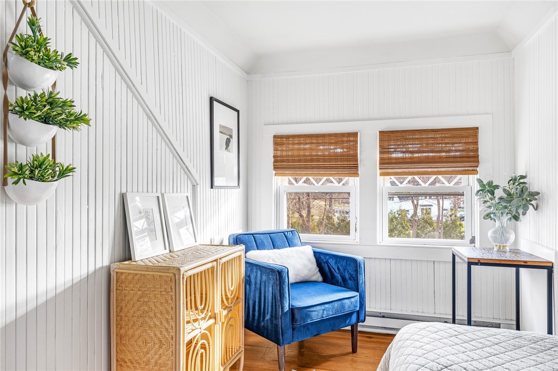 39 Chachapacassett Road Barrington, RI 02806 - Photo 21 of 30