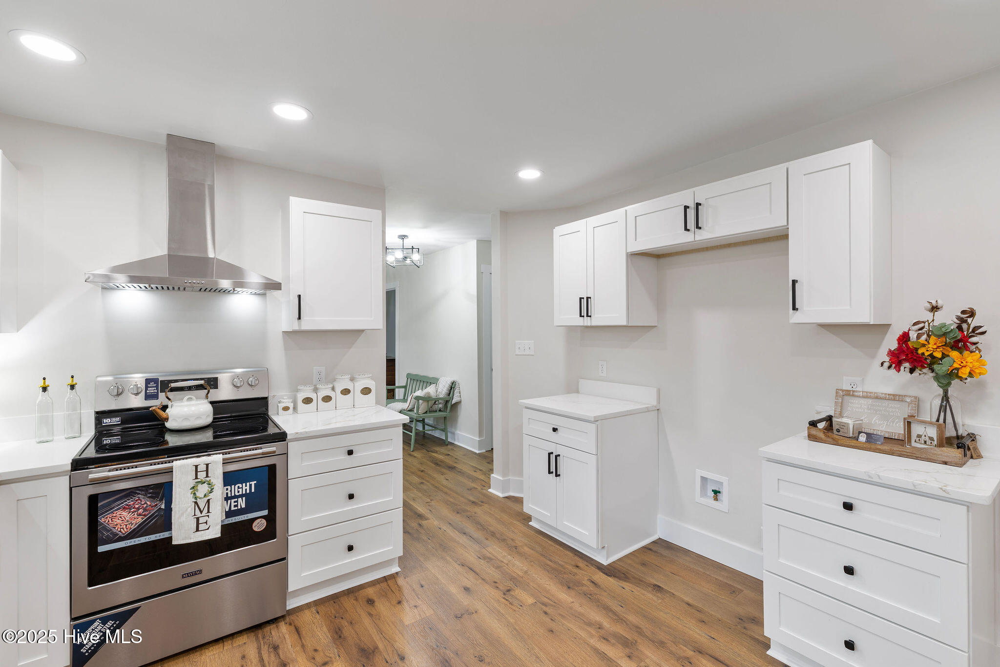 262 Millers Chapel Road Goldsboro, NC 27534 - Photo 38 of 64 Stainless Stove with Air Fryer and Stainless Hood vent