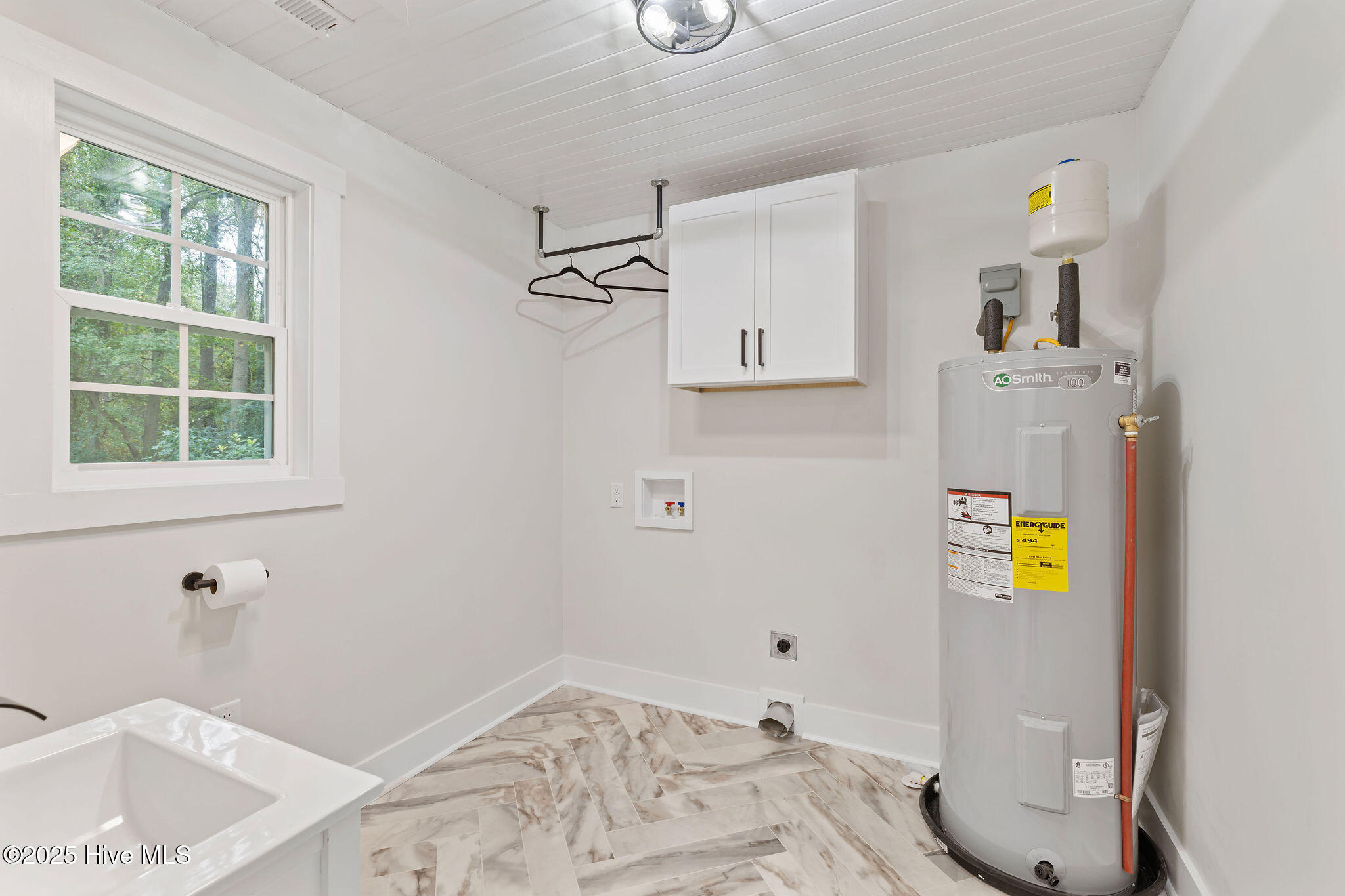 262 Millers Chapel Road Goldsboro, NC 27534 - Photo 63 of 64 Laundry Room 1/2 Bath Combination