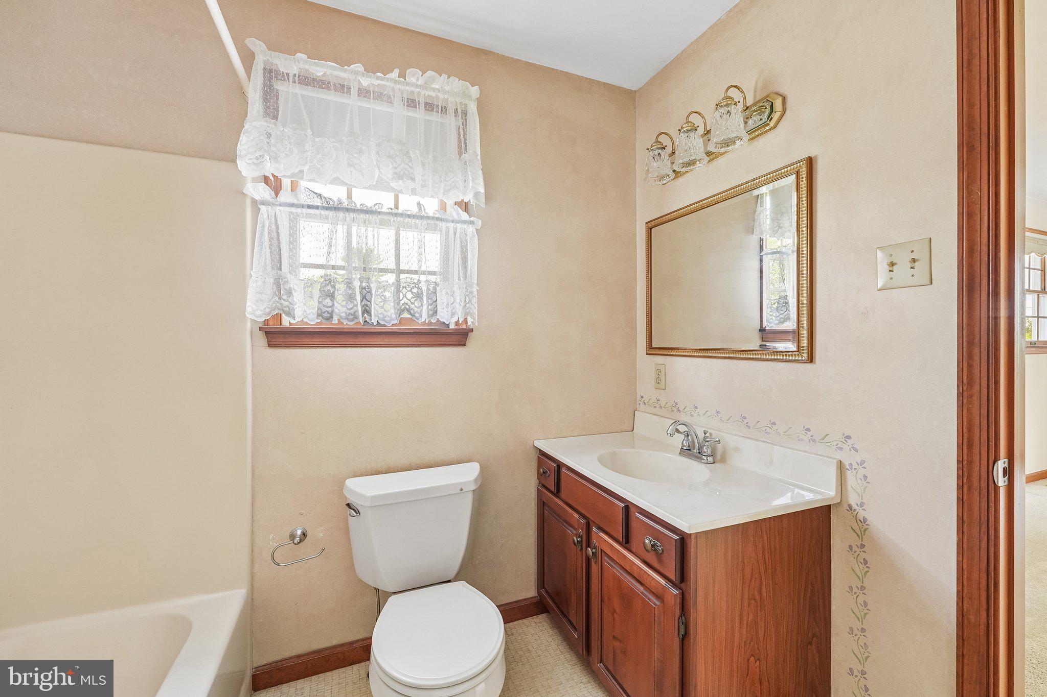 857 Heimbach Road Perkiomenville, PA 18074 - Photo 36 of 69 Mbath
