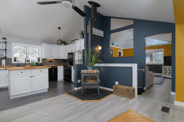 $495,000 | 26 Babbitt Road, Rockingham, VT 05101