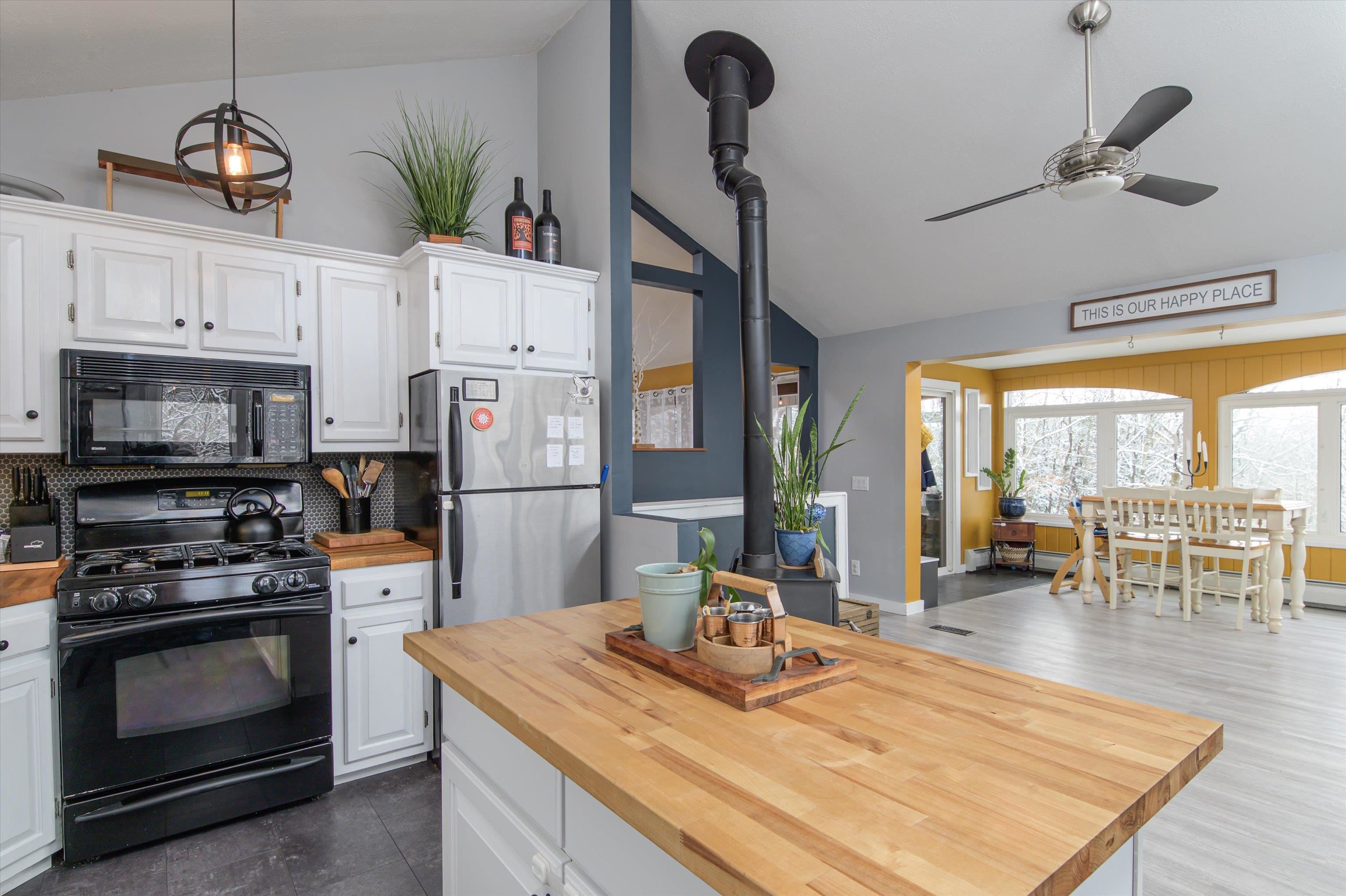 26 Babbitt Road Rockingham, VT 05101 - Photo 15 of 50