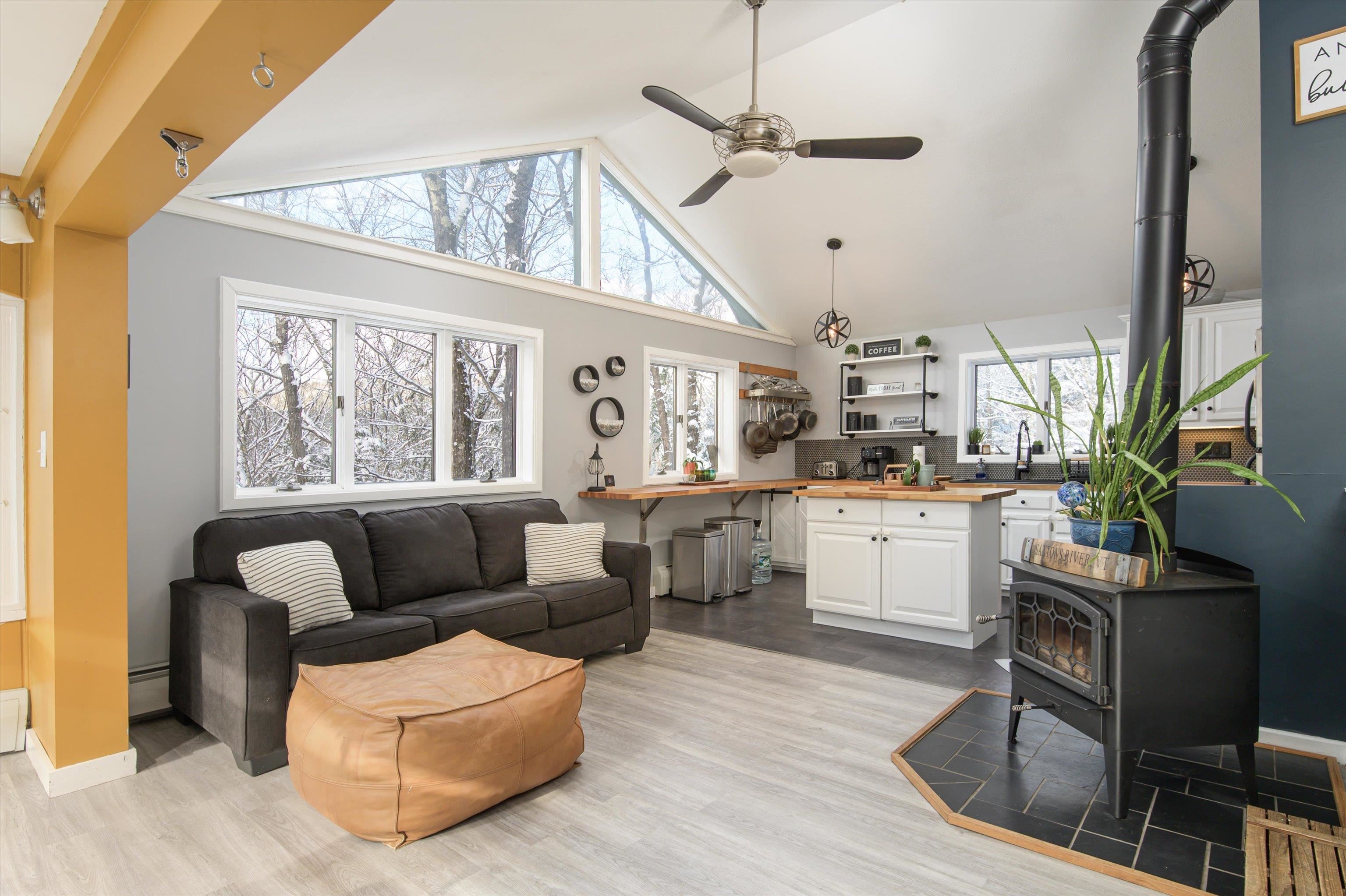 26 Babbitt Road Rockingham, VT 05101 - Photo 6 of 50