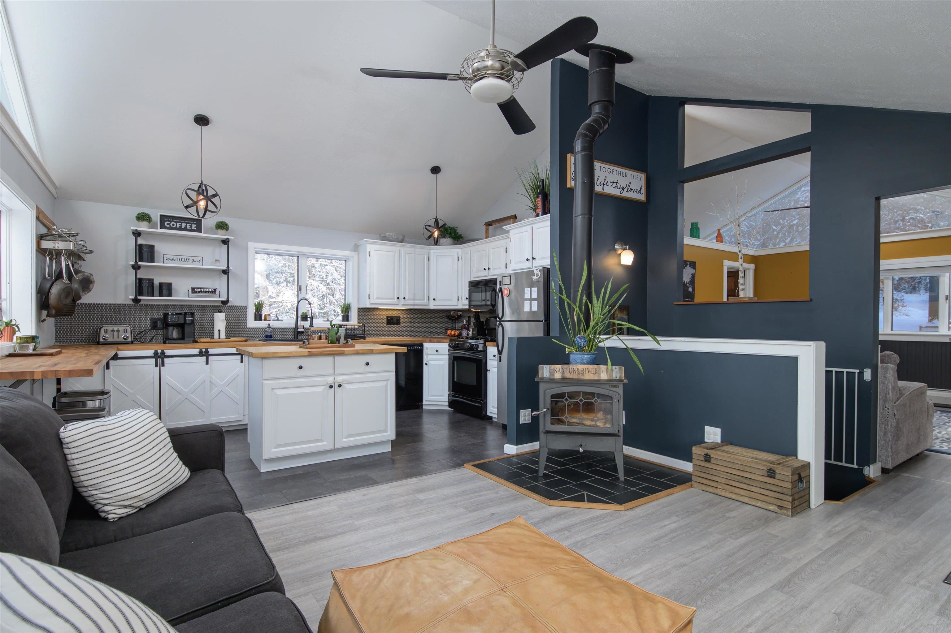 26 Babbitt Road Rockingham, VT 05101 - Photo 7 of 50