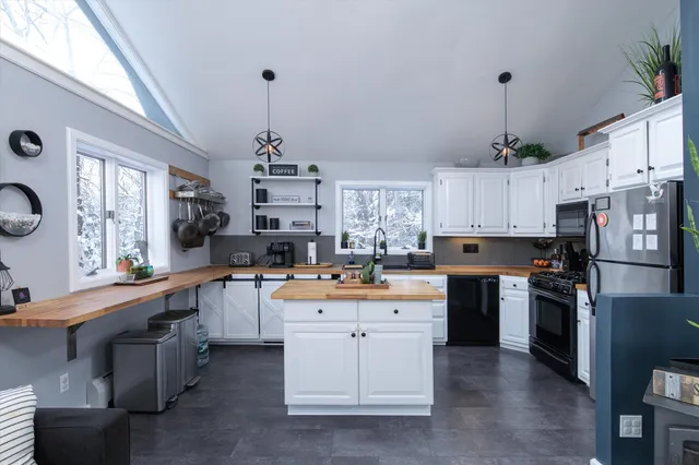 $495,000 | 26 Babbitt Road, Rockingham, VT 05101