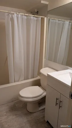 $1,700 | 839 Main Street, Unit 98, Torrington, CT 06790