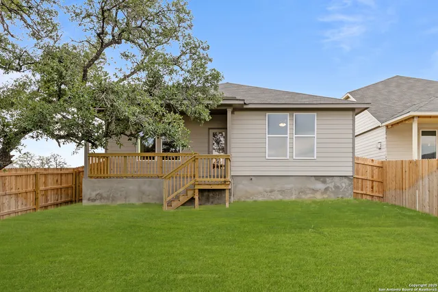 $299,999 | 15556 Bonnethead Road, San Antonio, TX 78253