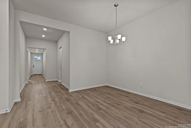 $299,999 | 15556 Bonnethead Road, San Antonio, TX 78253