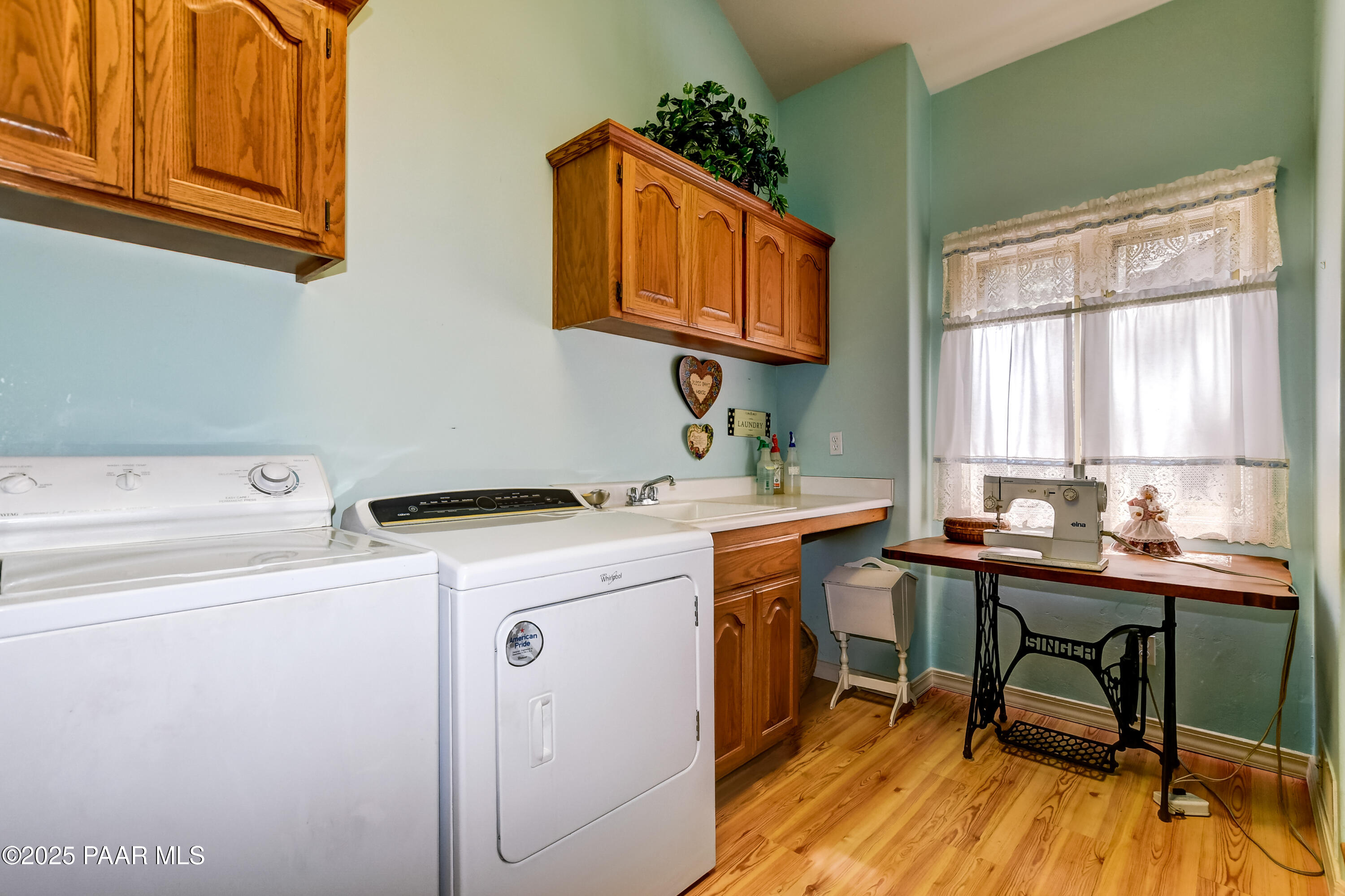 1900 Coyote Road Prescott, AZ 86303 - Photo 28 of 49 Laundry Room 1