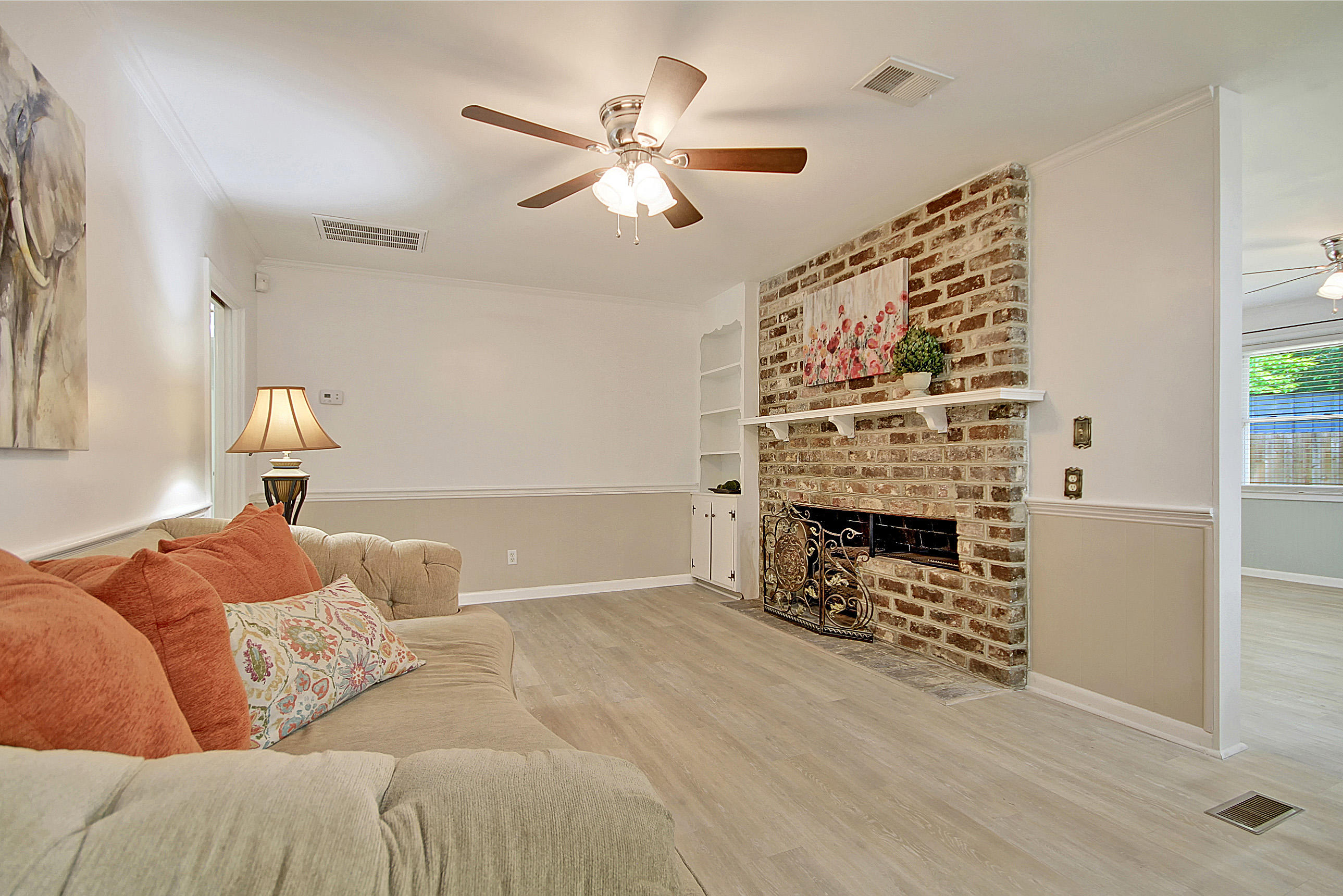 1147 Brookside Drive Hanahan, SC 29410 - Photo 16 of 40 CREM_1147 Brookside_024