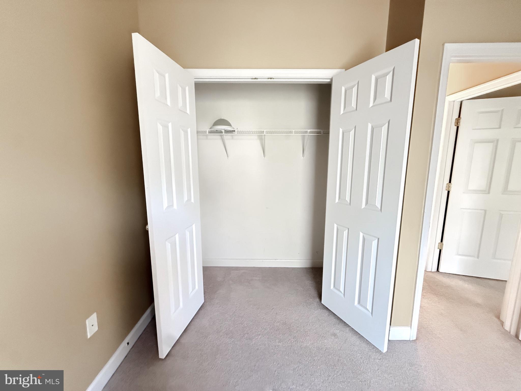 4228 Lower Drive Fairfax, VA 22030 - Photo 34 of 39 Gallery Image 34