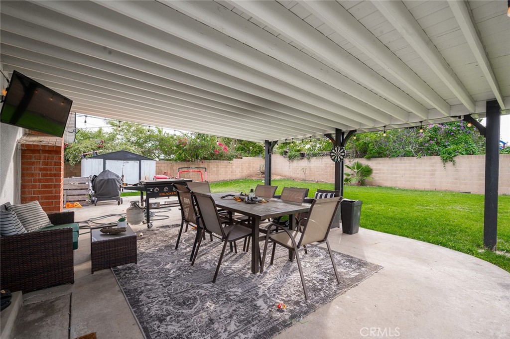 375 Cedar Avenue Brea, CA 92821 - Photo 27 of 40