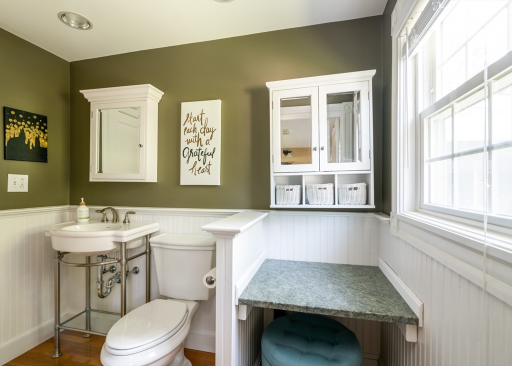 11 Blake Road Weymouth, MA 02188 - Photo 11 of 17 Gallery Image 11