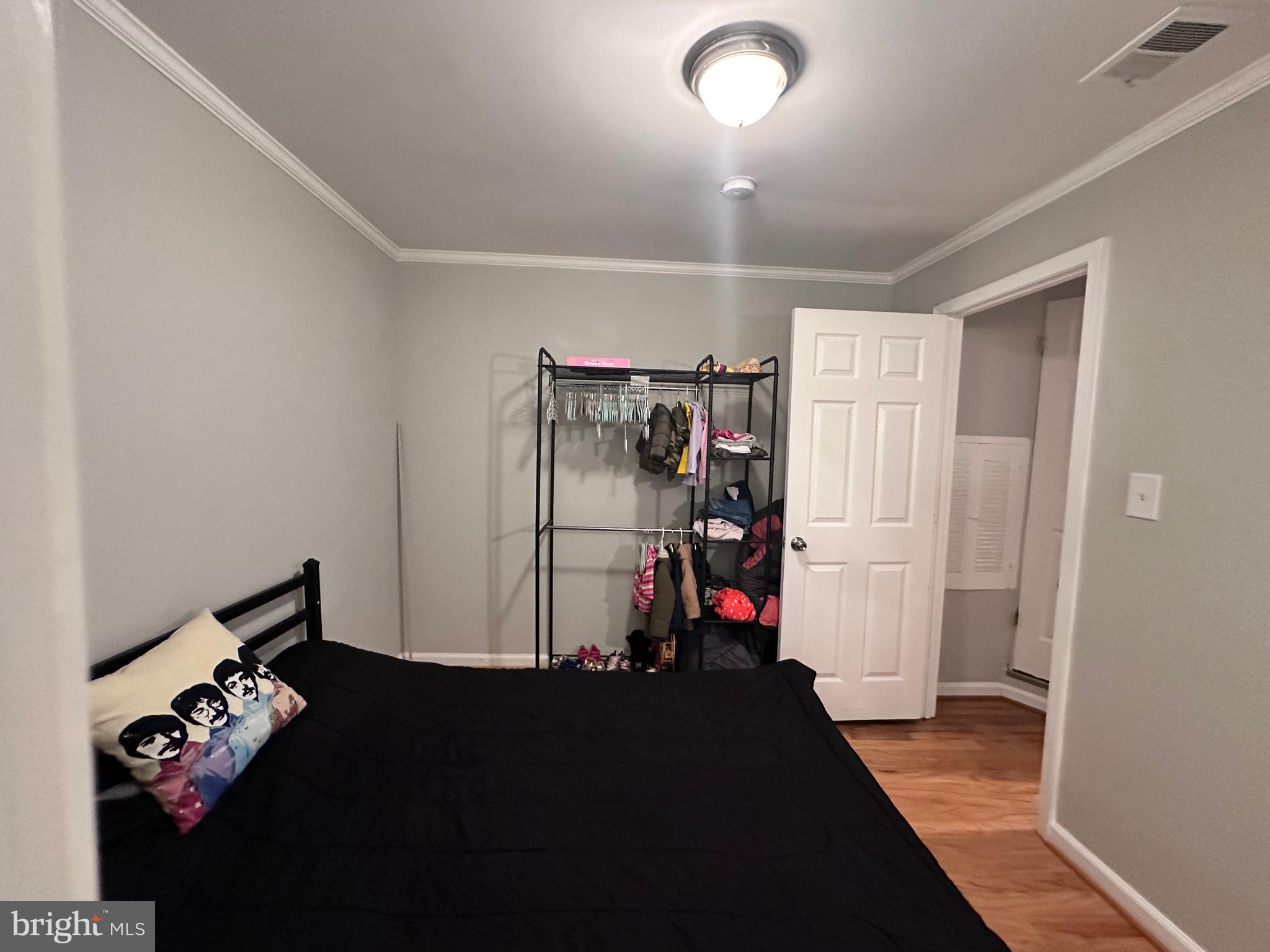 2212 Coppersmith Square Reston, VA 20191 - Photo 17 of 28