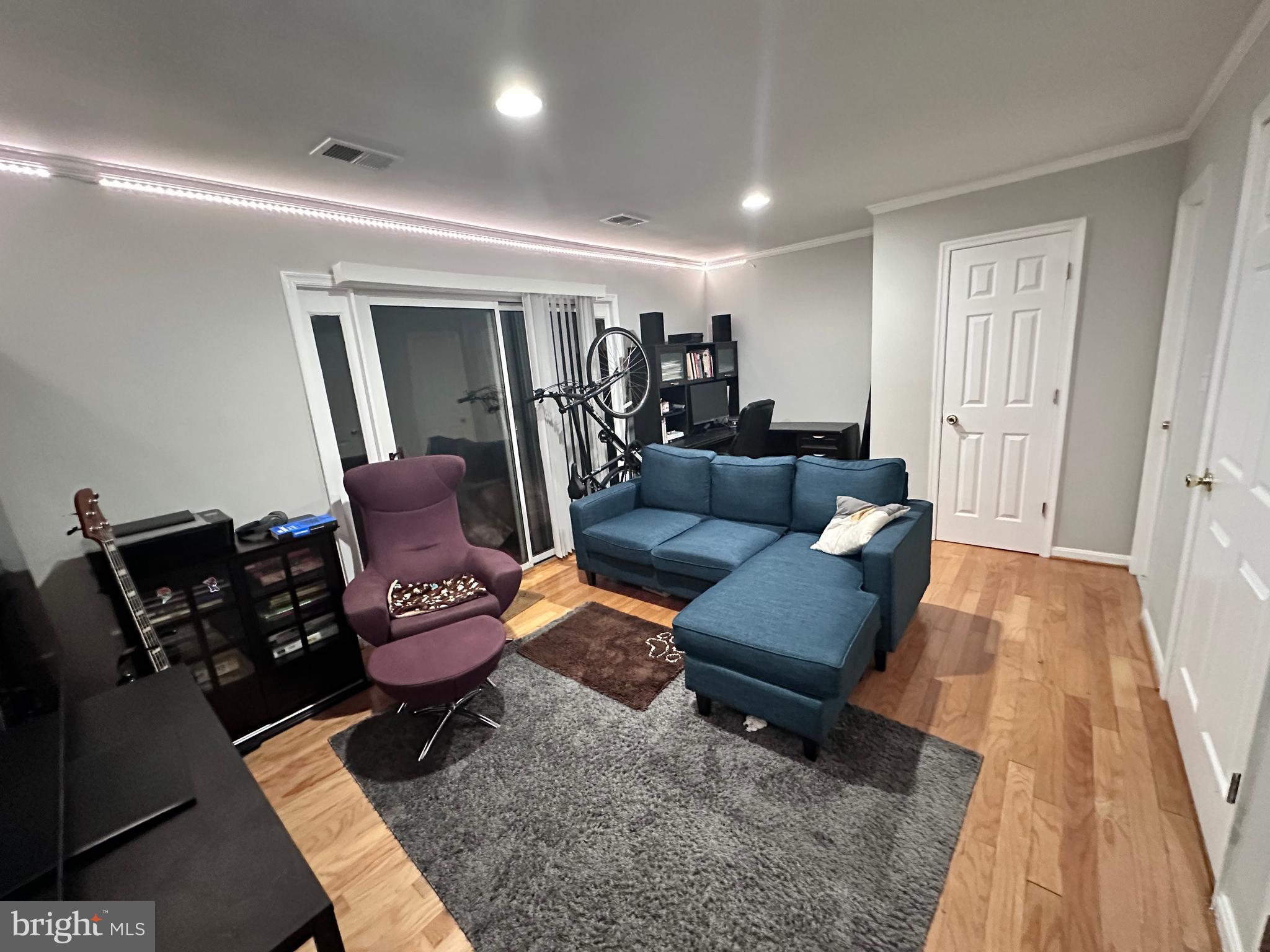 2212 Coppersmith Square Reston, VA 20191 - Photo 18 of 28