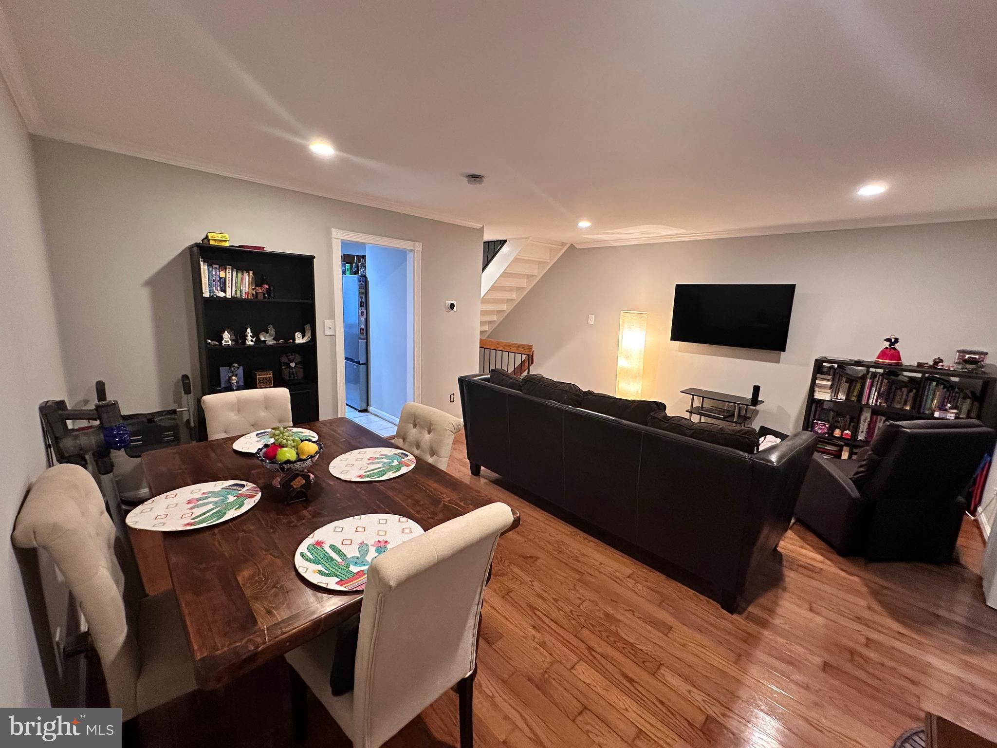 2212 Coppersmith Square Reston, VA 20191 - Photo 6 of 28