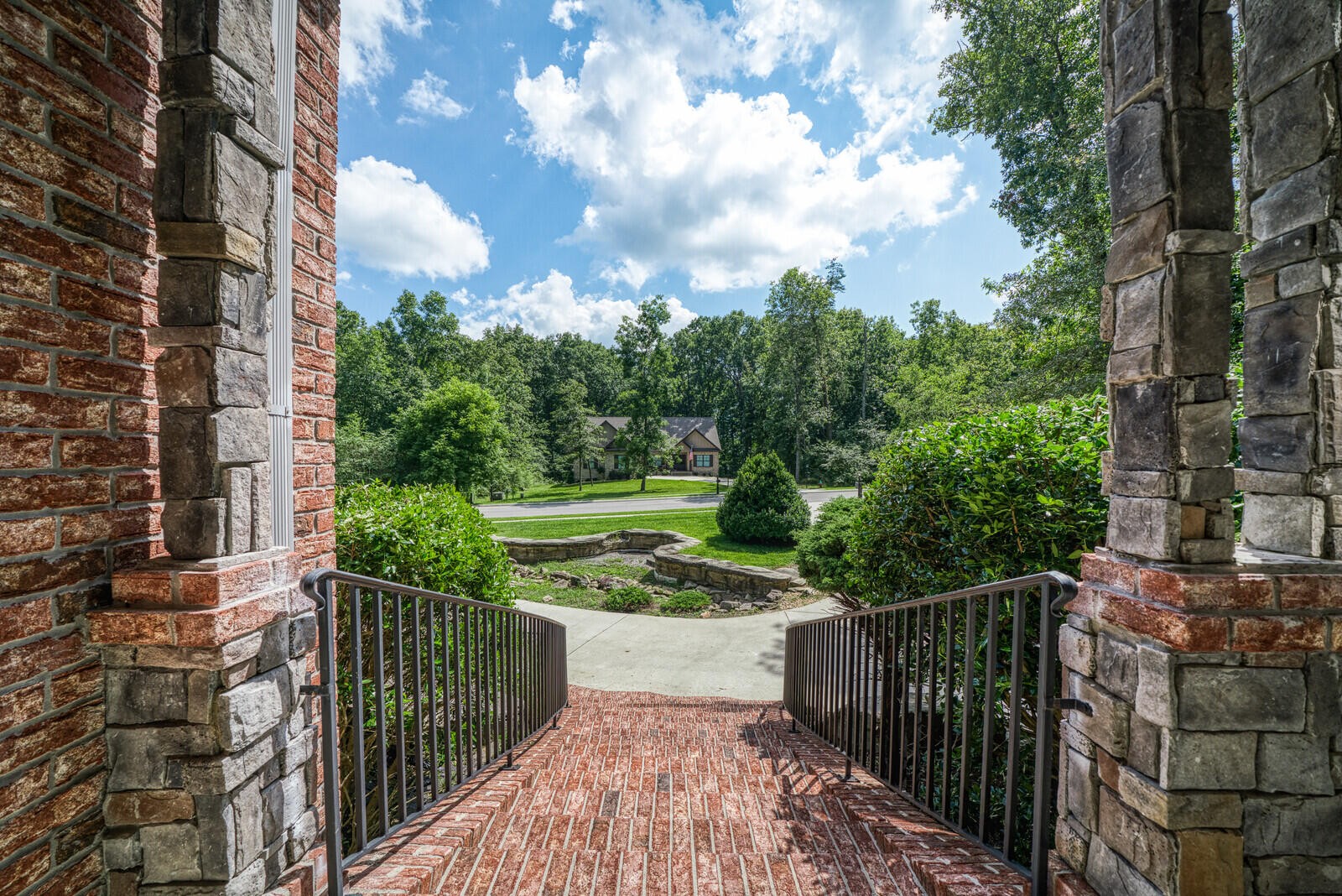171 Tomlon Road Crossville, TN 38555 - Photo 3 of 40 Gallery Image 3