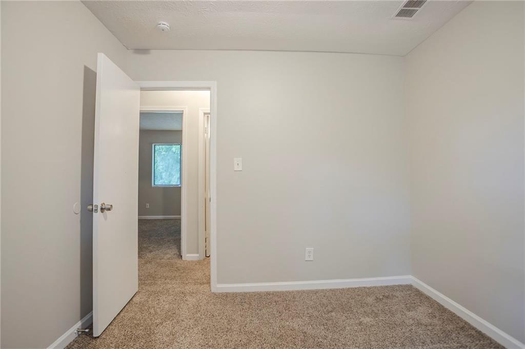 4745 Hairston Crossing Road Stone Mountain, GA 30083 - Photo 18 of 37