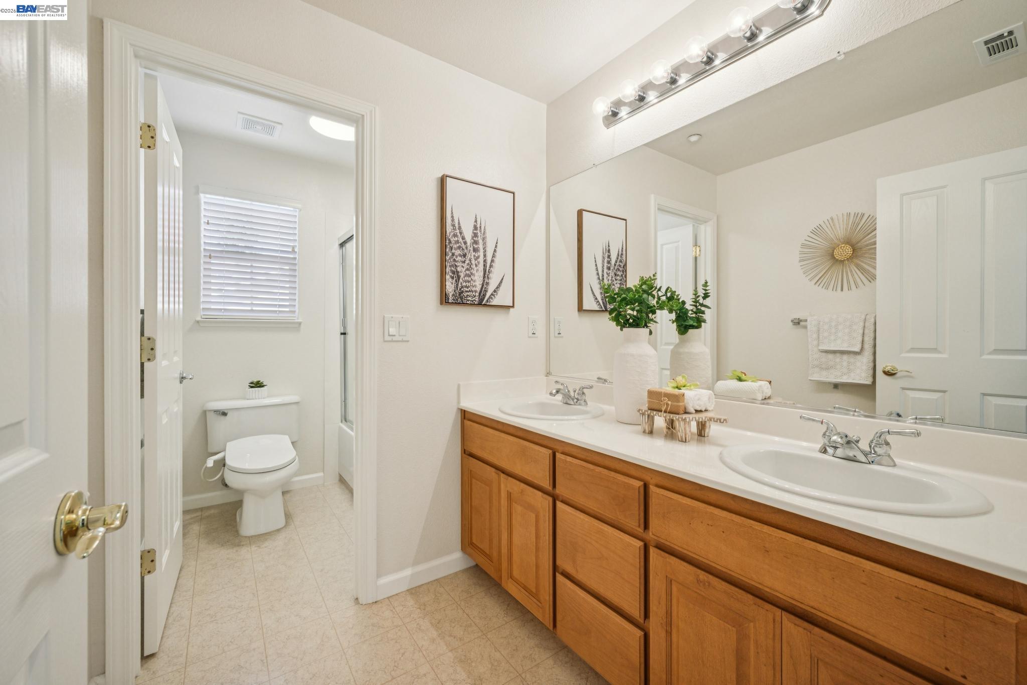 28862 Bay Heights Road Hayward, CA 94542 - Photo 15 of 59