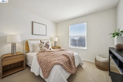 $1,985,000 | 28862 Bay Heights Road, Hayward, CA 94542