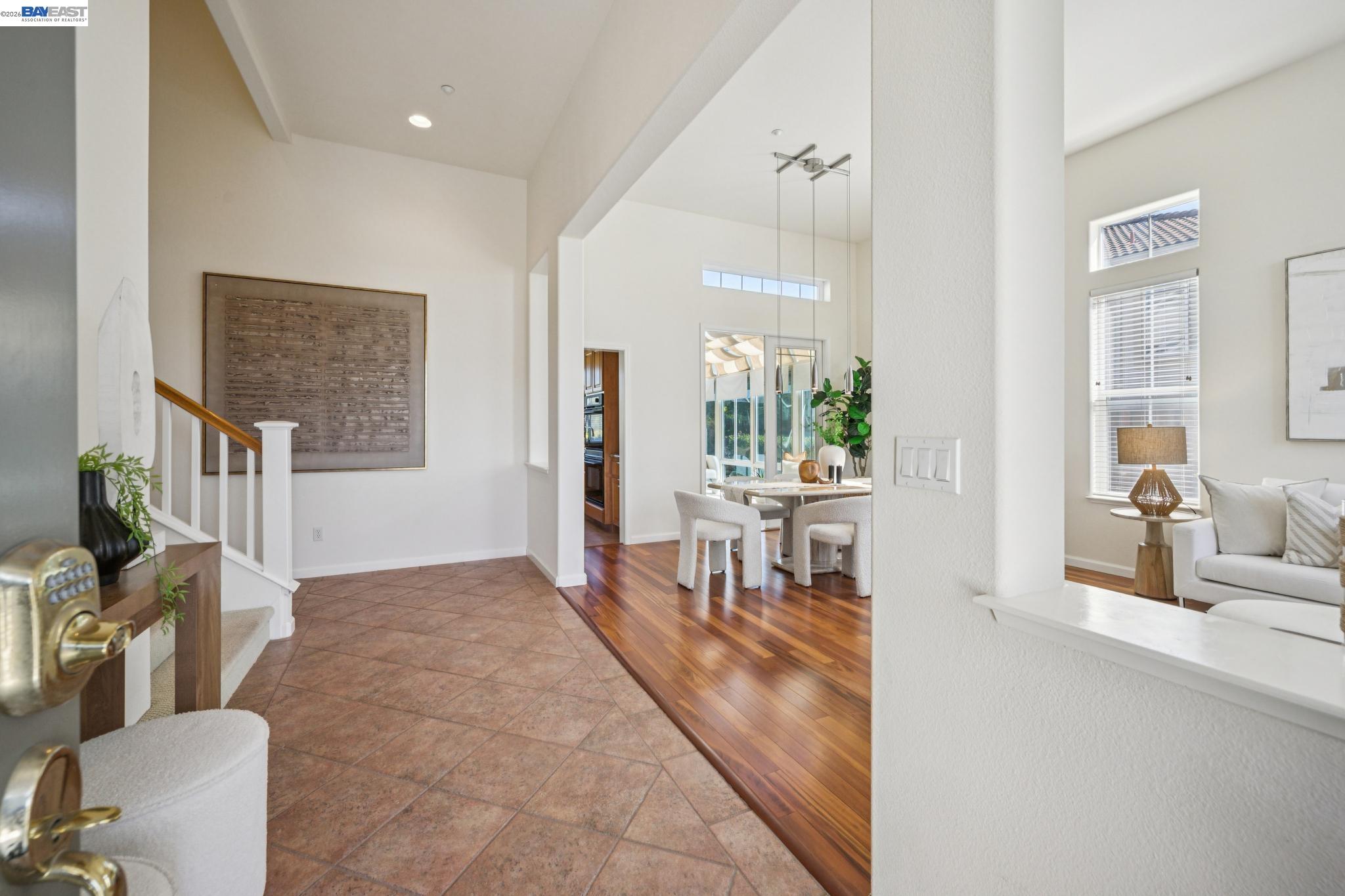 28862 Bay Heights Road Hayward, CA 94542 - Photo 6 of 59