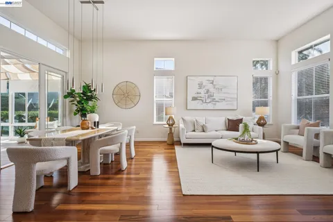 $1,985,000 | 28862 Bay Heights Road, Hayward, CA 94542