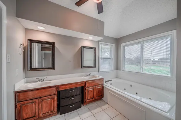 $3,000 | 3414 Ashfield Drive, Houston, TX 77082