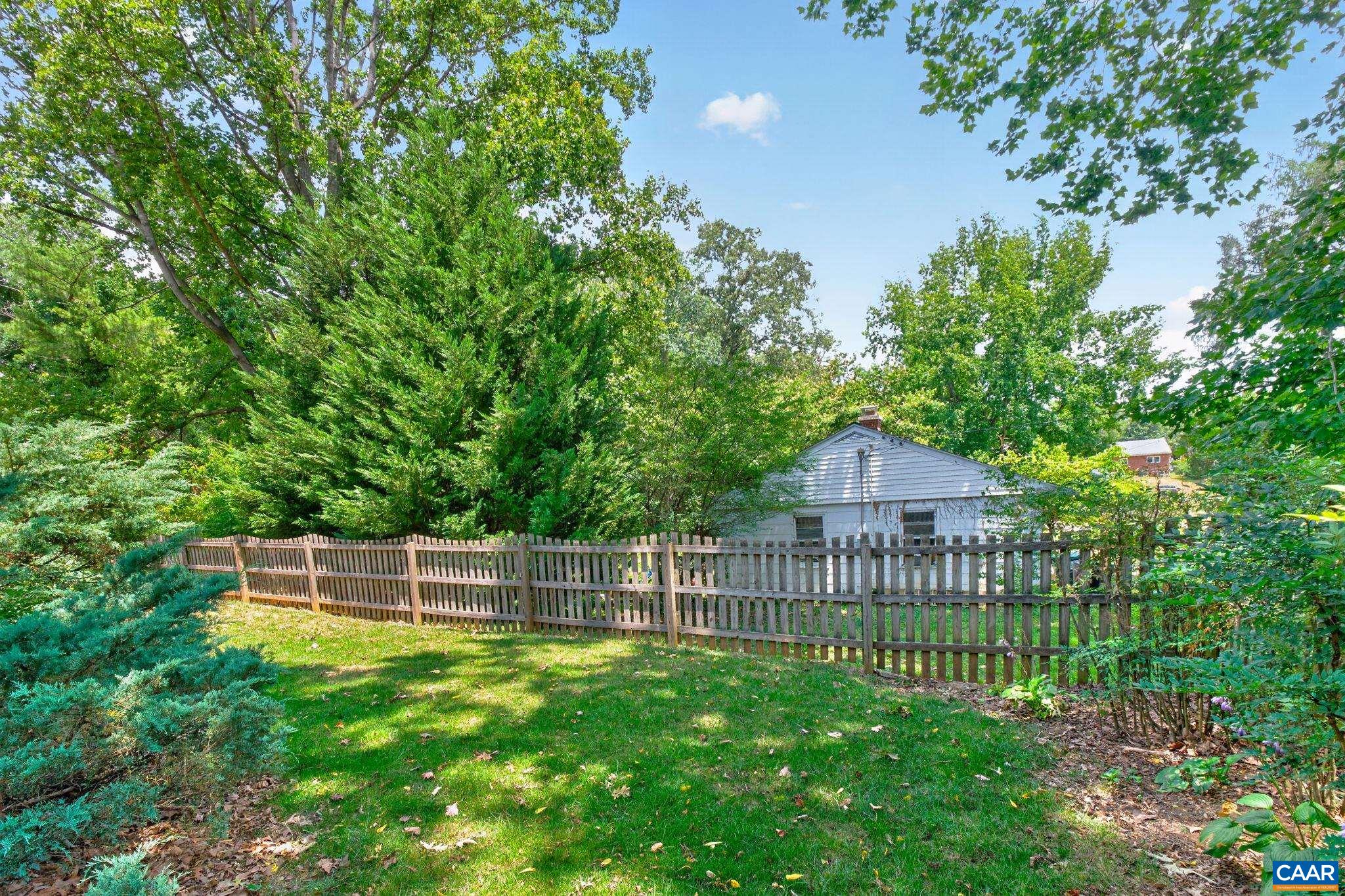 258 Shamrock Road Charlottesville, VA 22903 - Photo 42 of 55