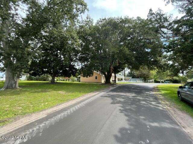 2307 Crab Point Loop Road Morehead City, NC 28557 - Photo 10 of 16 Street view east