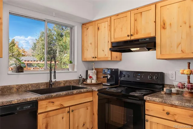 $439,000 | 2463 South Memphis Way, Aurora, CO 80013