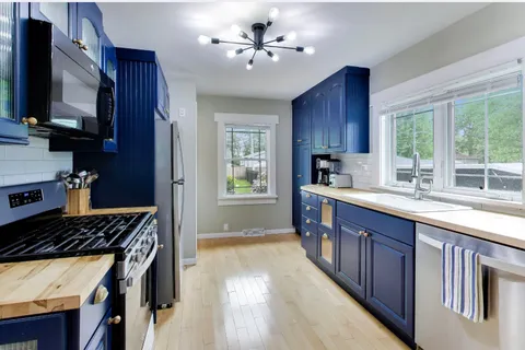 $279,000 | 23615 Chicago Street, Plainfield, IL 60544