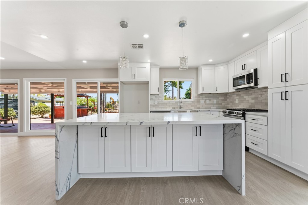 10980 Norwood Avenue Riverside, CA 92505 - Photo 13 of 38