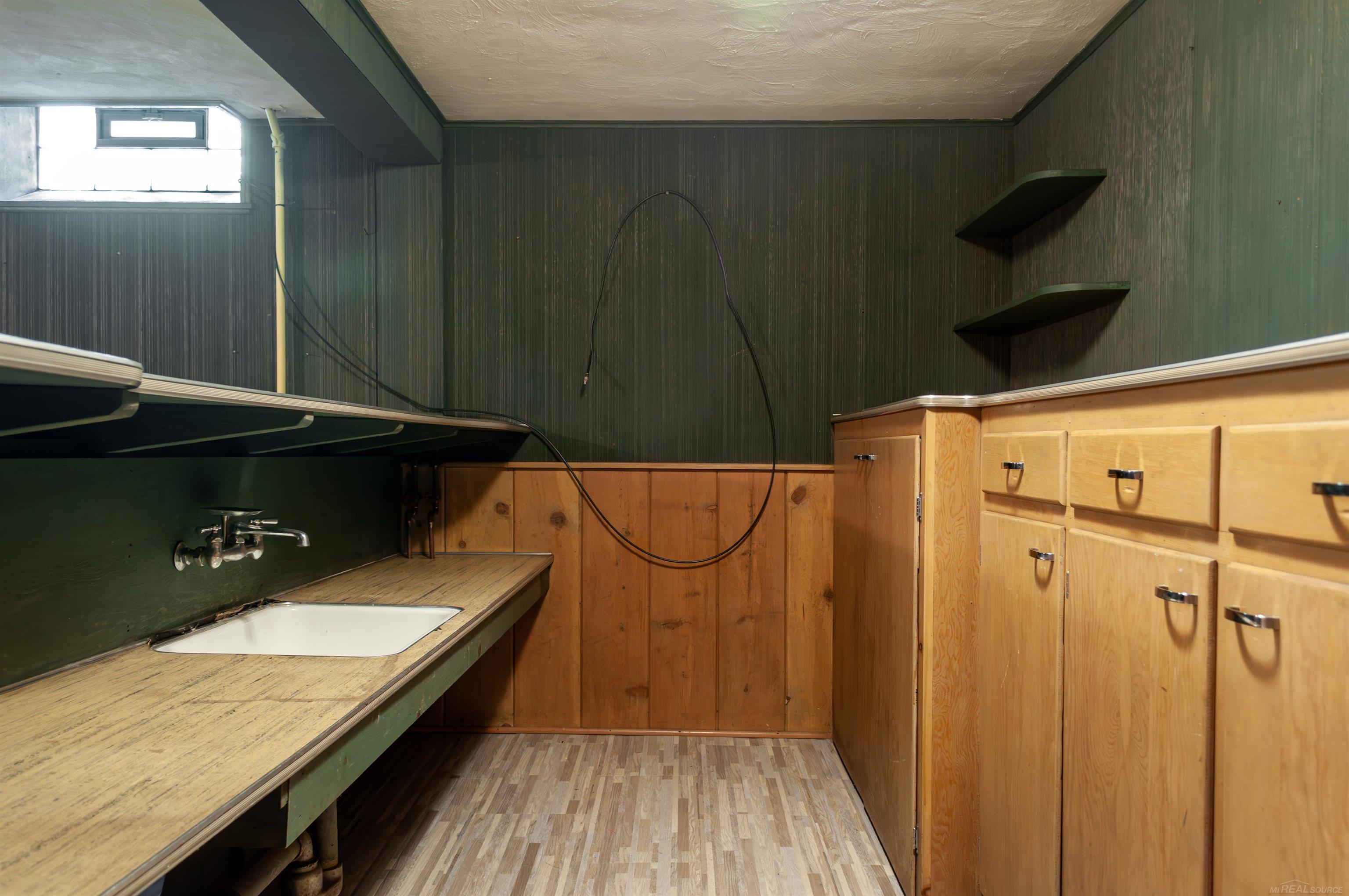 743 South Renaud Road Grosse Pointe, MI 48236 - Photo 50 of 62 50113563-49.JPG