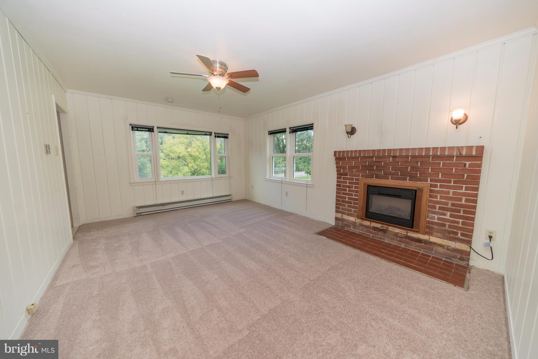4305 Gross Mill Road Hampstead, MD 21074 - Photo 14 of 30 Family Room