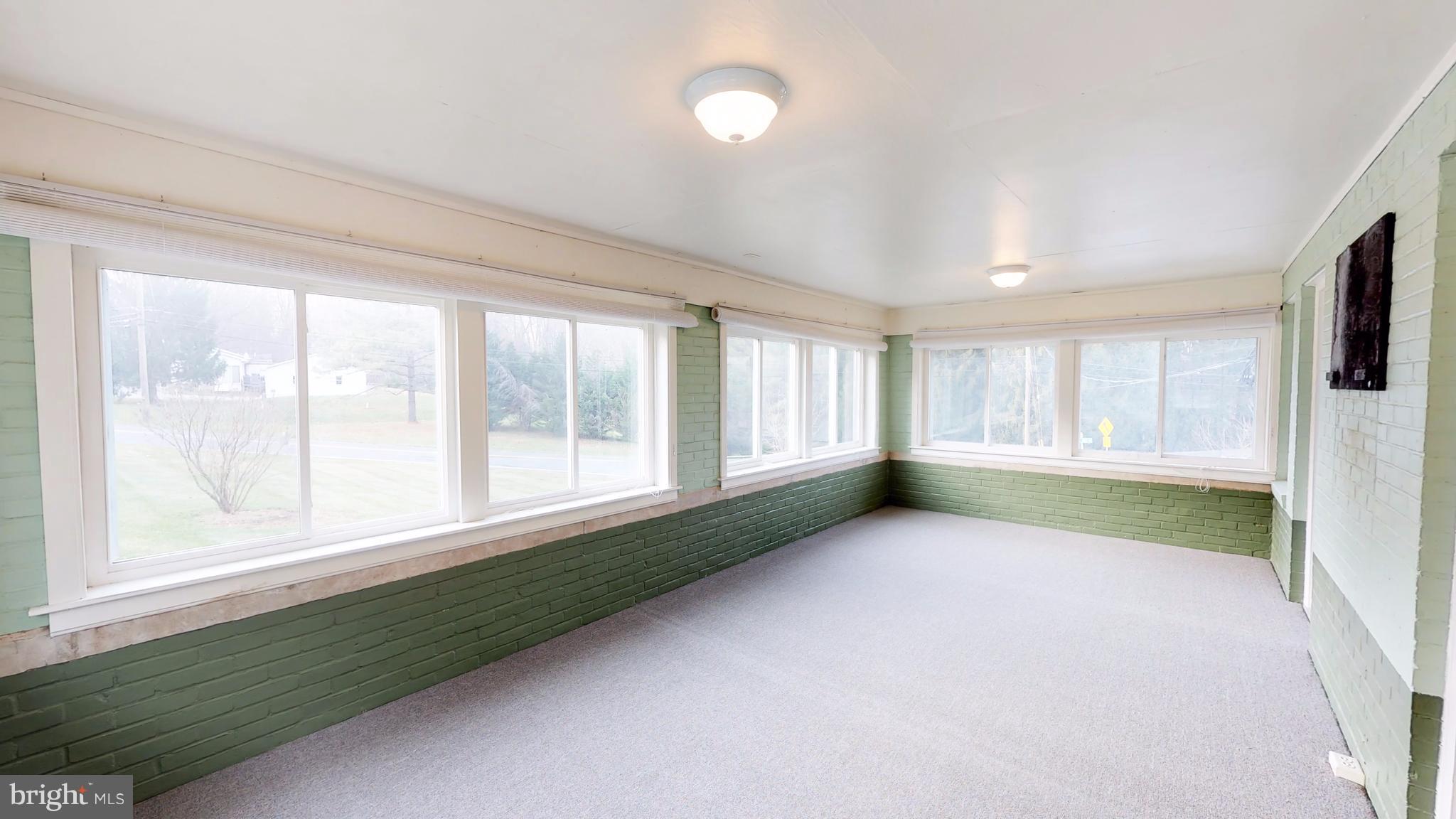 4305 Gross Mill Road Hampstead, MD 21074 - Photo 24 of 30 Sun room