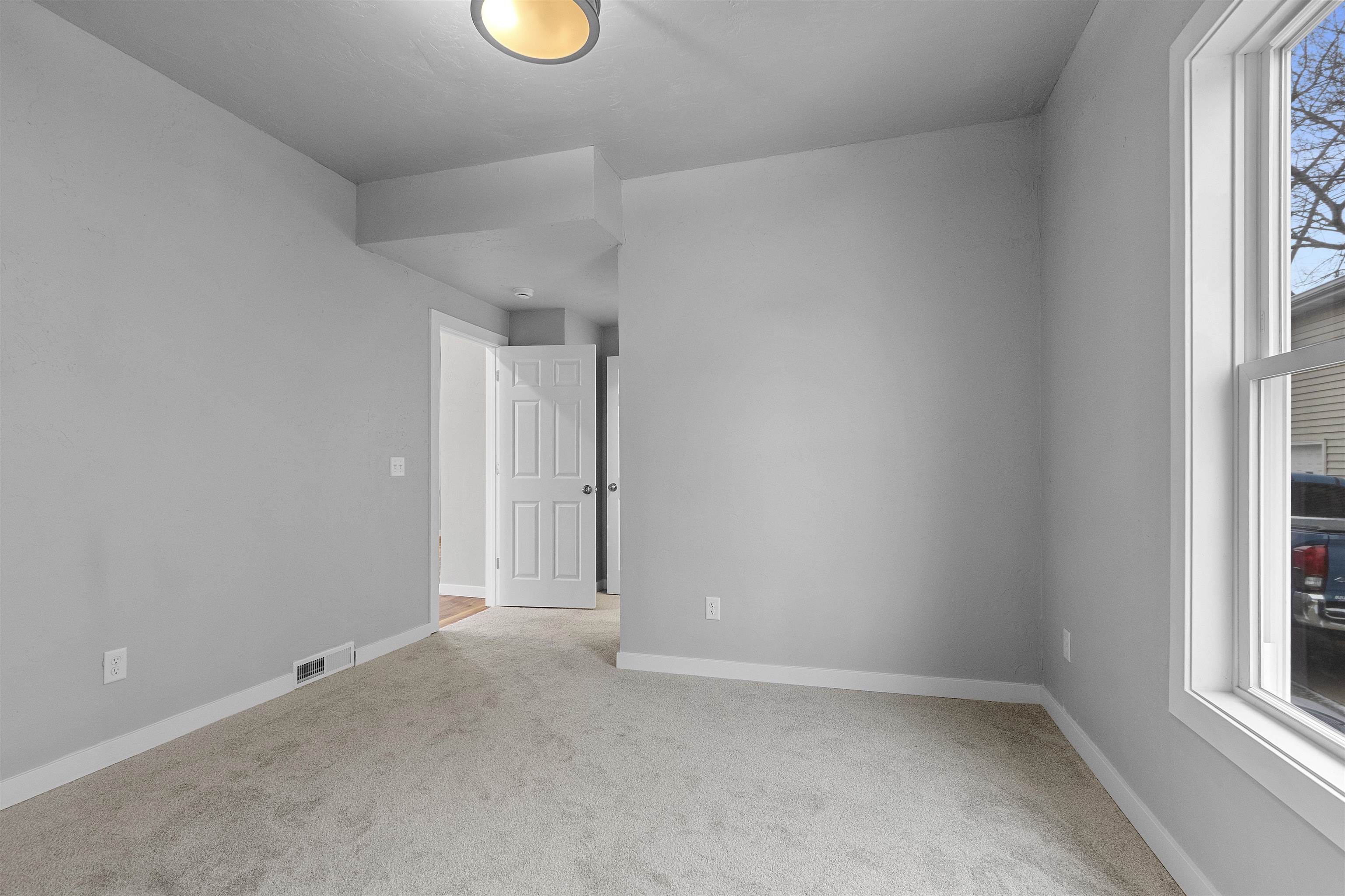 1315 West Summer Street Appleton, WI 54914 - Photo 19 of 43