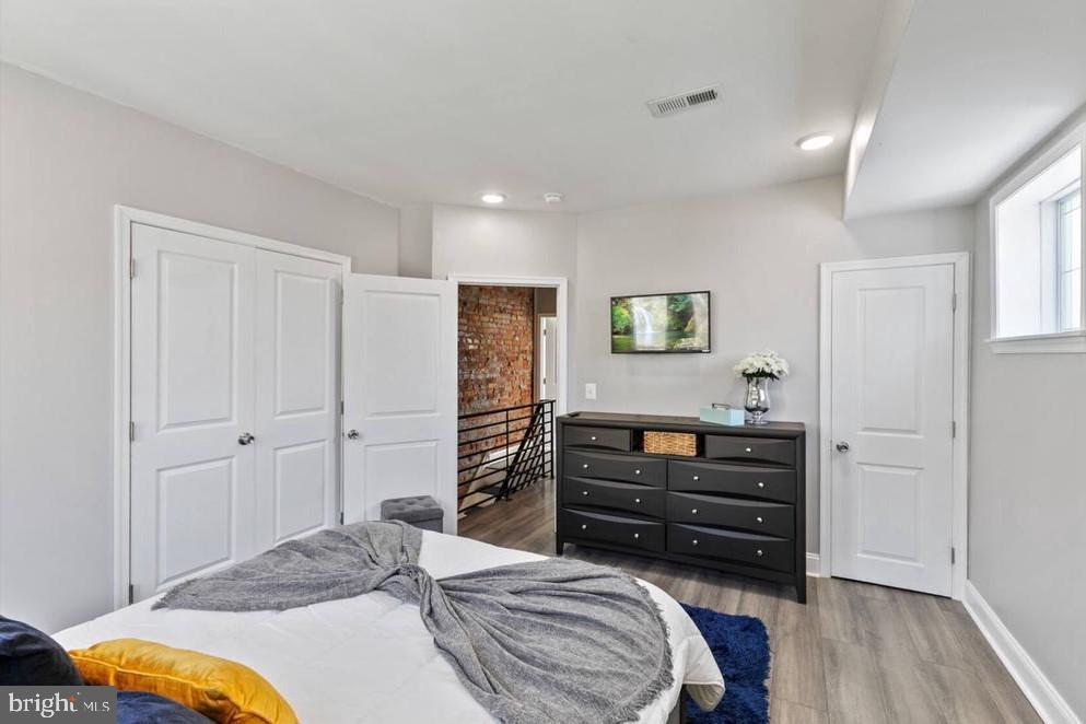 1449 South 32nd Street, Unit 2 Philadelphia, PA 19146 - Photo 13 of 19