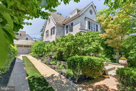 $774,900 | 3107 West Queen Lane, Philadelphia, PA 19129
