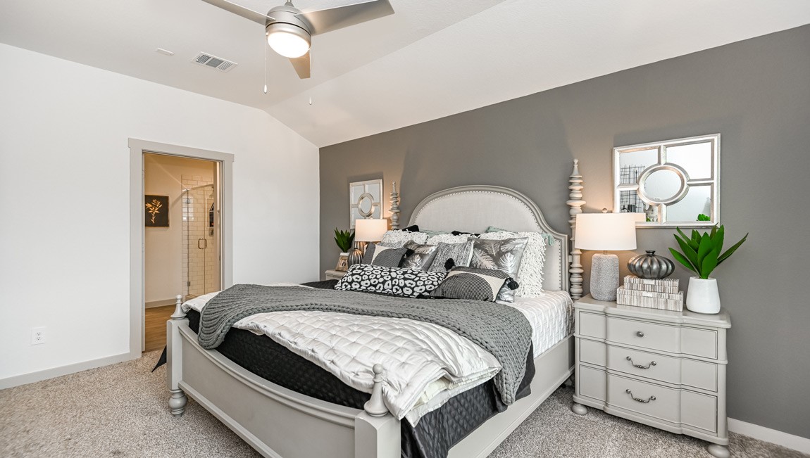 7918 Murciana Drive Rosharon, TX 77583 - Photo 12 of 21 a bedroom with a bed and a dresser