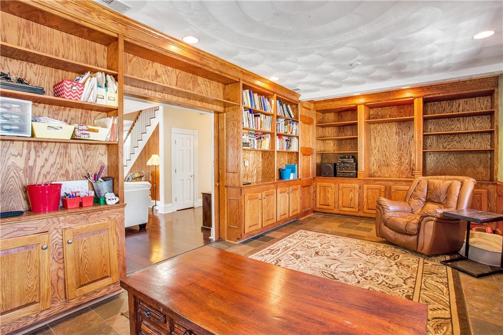 101 Riverside Drive Freeport, PA 16229 - Photo 10 of 25 Gallery Image 10