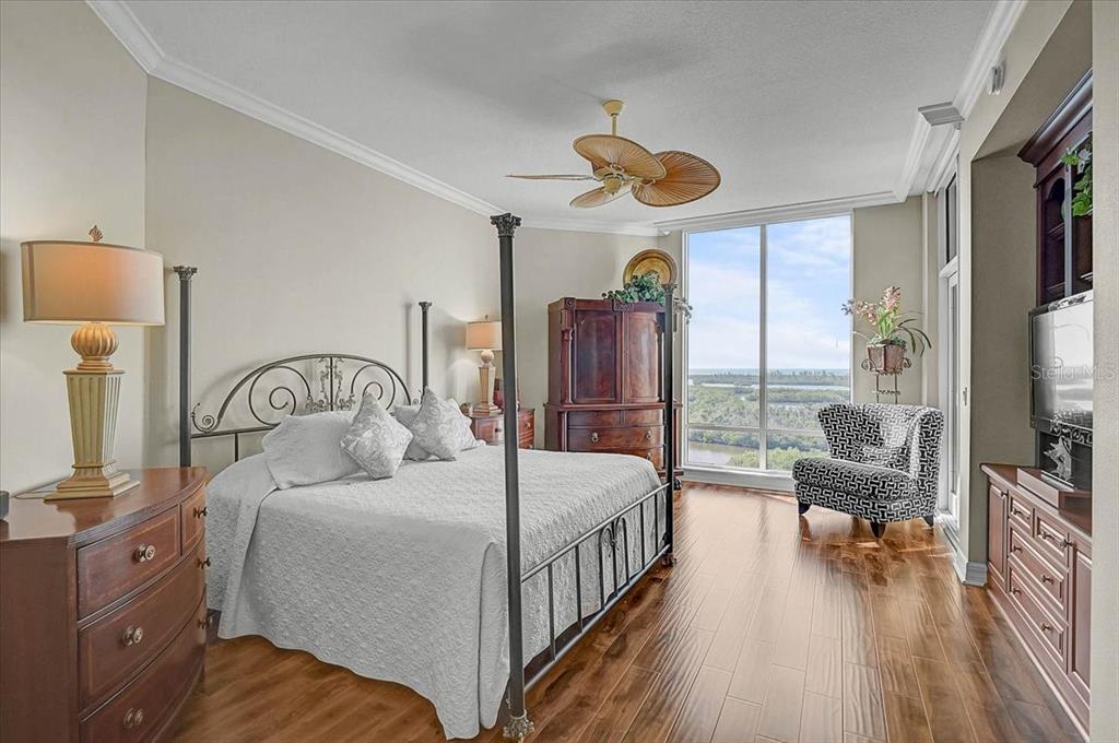 401 North Point Road, Unit 1001 Osprey, FL 34229 - Photo 22 of 60