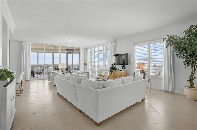$1,995,000 | 401 North Point Road, Unit 1001, Osprey, FL 34229