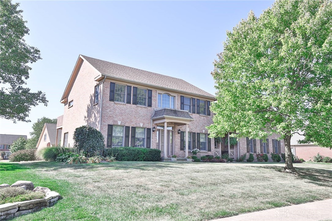 823 Rosecrest Road Tipp City, OH 45371 - Photo 2 of 59 Gallery Image 2