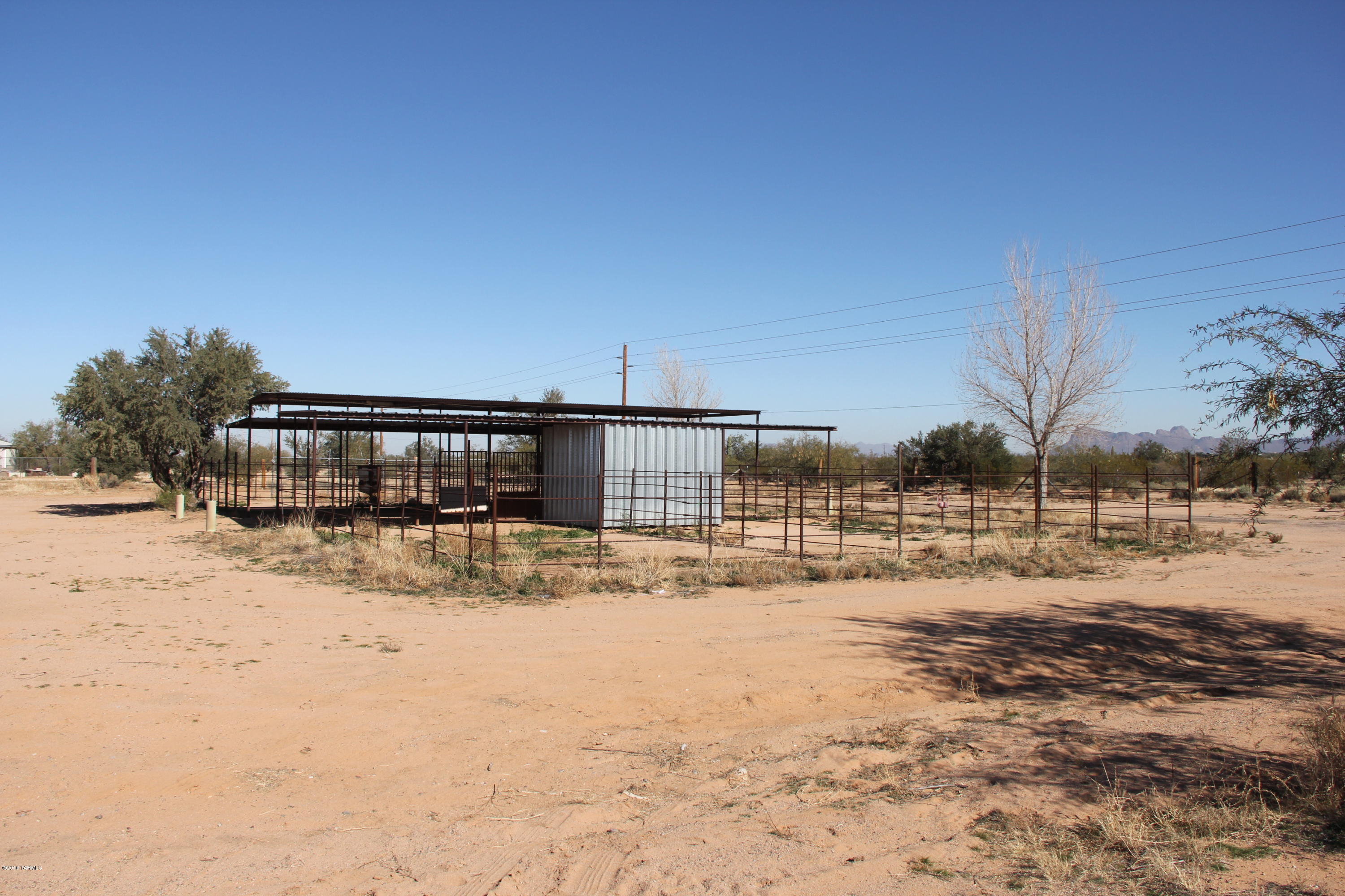 4359 North Avra Road Tucson, AZ 85743 - Photo 5 of 39 Gallery Image 5