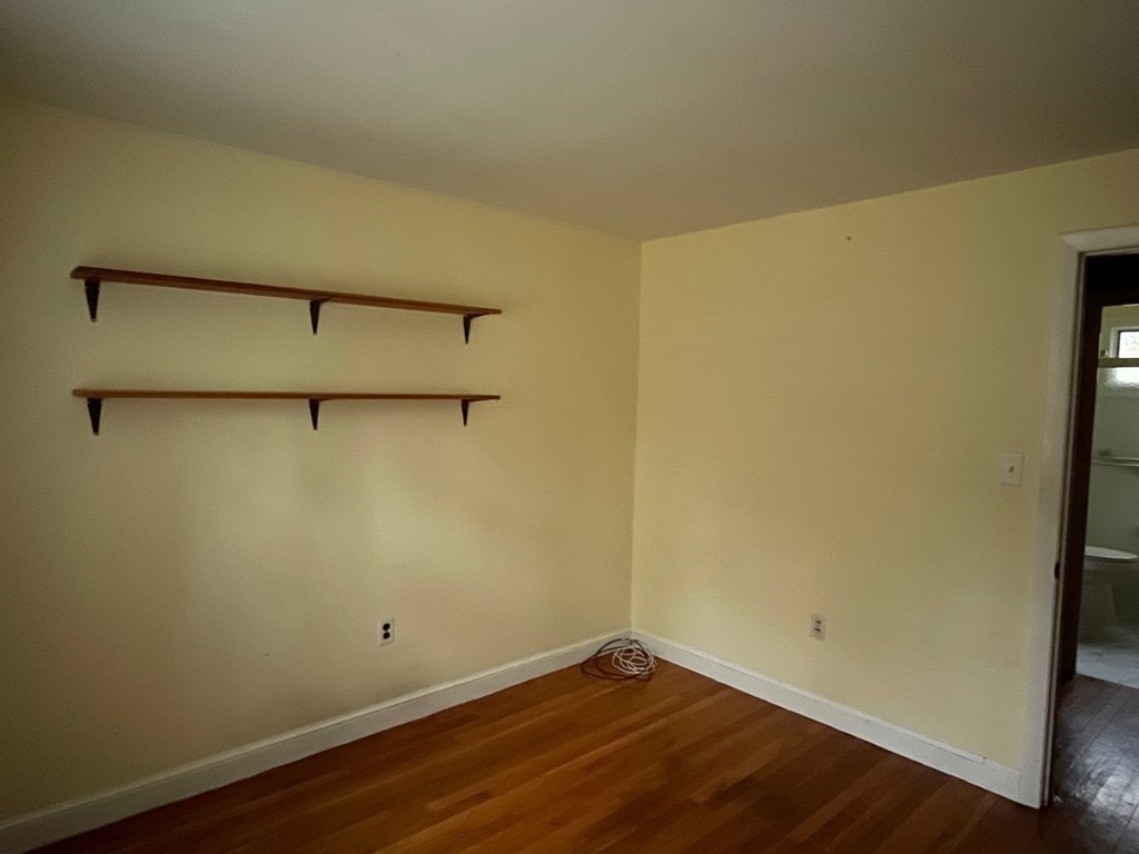 119 Page Road Bedford, MA 01730 - Photo 16 of 26