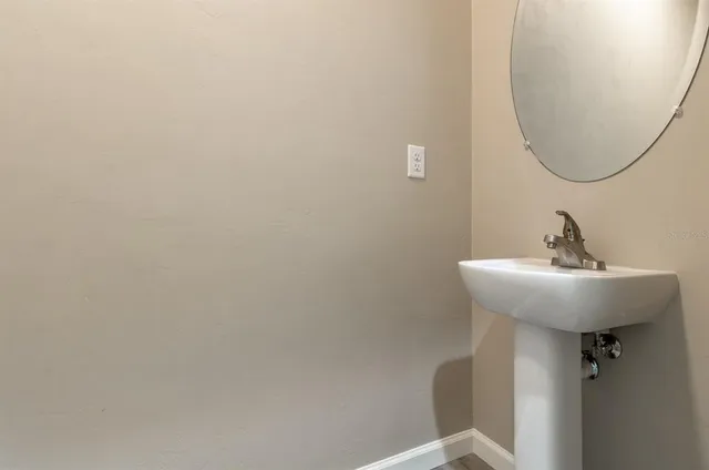 $415,000 | 11848 Northwest 15th Road, Gainesville, FL 32606