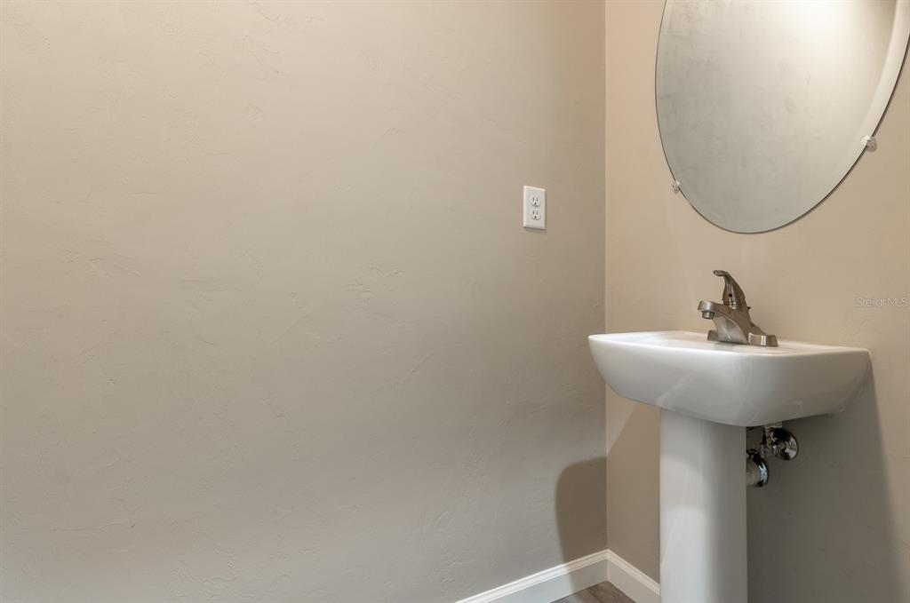 11848 Northwest 15th Road Gainesville, FL 32606 - Photo 27 of 58