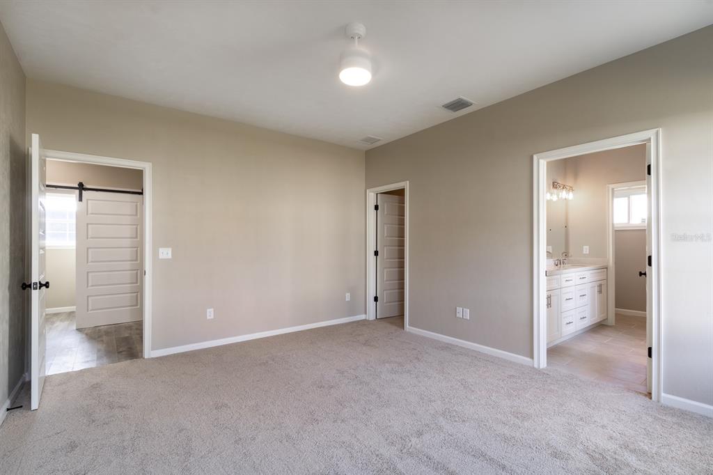 11848 Northwest 15th Road Gainesville, FL 32606 - Photo 9 of 58