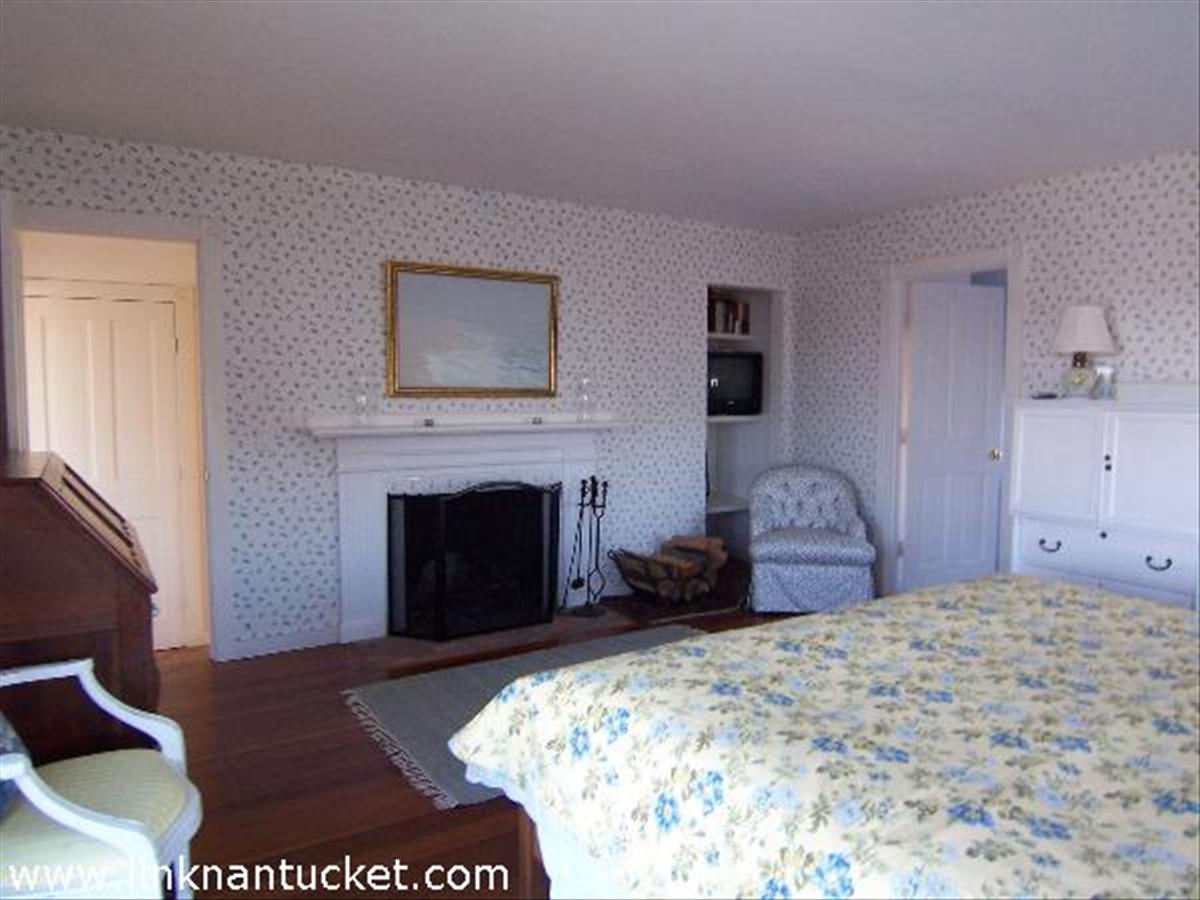 3 Quaise Pasture Road Nantucket, MA 02554 - Photo 6 of 7 Master Bedroom